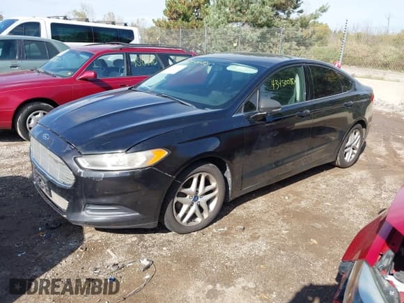✅ 2013 Ford Fusion SE • VIN: 3FA6P0HR2DR135159 • Lot: 43450080. Wystawiony na IAAI z przebiegiem 209 423 mil. Bezpłatny archiwum sprzedaży aukcyjnych z USA i szczegółowy raport historii pojazdu na DreamBid. Zdjęcie 2.