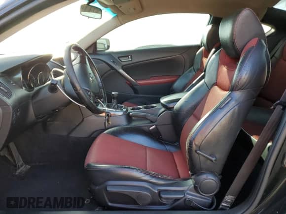 2011 Hyundai Genesis Coupe с VIN KMHHT6KD0BU046464, выставлен на аукционе Copart как лот 81629334 с пробегом 127 175 миль миль и Списание • Salvage title. История ставок и продаж доступна на DreamBid. Изображение 7.