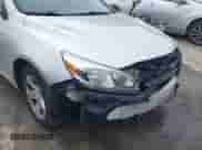 2016 Chevrolet Malibu LS z VIN 1G11B5SA9GF115925, wystawiony jako IAAI lot #43315728 z przebiegiem 108 708 mil mil oraz . Historia ofert i sprzedaży dostępna na DreamBid. Obrazek 6.