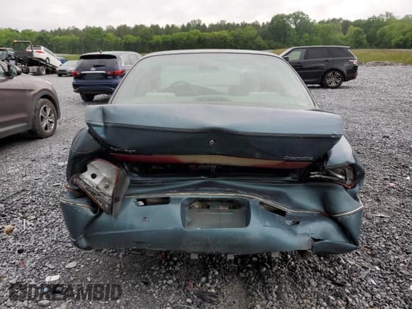 ✅ 1998 Oldsmobile 88 LS • VIN: 1G3HN52K7W4831173 • Lot: 53735355. Listed on Copart with 147,375 mi. Free auction sales archive from the USA and detailed vehicle history report at DreamBid. Image 6.