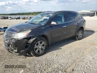 2015 Chevrolet Traverse LT z VIN 1GNKVHKD4FJ157694, wystawiony jako Copart lot #71162465 z przebiegiem Nie podano mil oraz Szkoda całkowita • Salvage title. Historia ofert i sprzedaży dostępna na DreamBid. Obrazek 1.