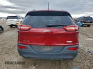✅ 2014 Jeep Cherokee Latitude • VIN: 1C4PJMCS0EW272410 • Lot: 92746425. Wystawiony na Copart z przebiegiem 144 519 mil. Bezpłatny archiwum sprzedaży aukcyjnych z USA i szczegółowy raport historii pojazdu na DreamBid. Zdjęcie 6.