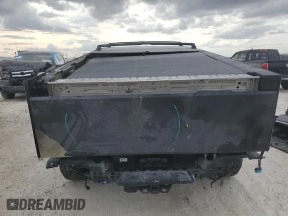 ✅ 2024 Tesla Cybertruck • VIN: 7G2CEHED3RA003296 • Lot: 86309915. Listed on Copart with 18,730 mi. Free auction sales archive from the USA and detailed vehicle history report at DreamBid. Image 6.