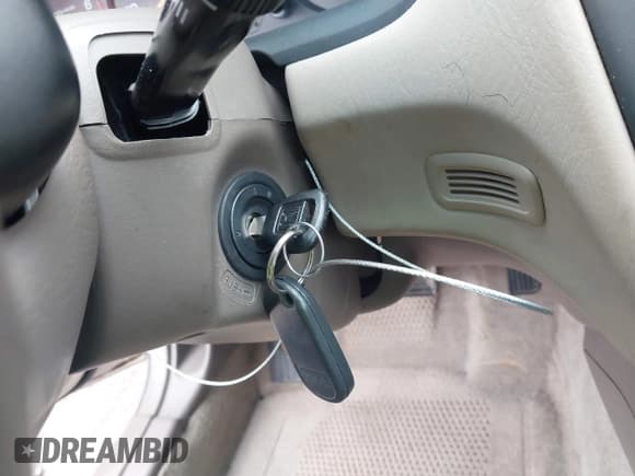 ✅ 2000 Honda Accord EX • VIN: 1HGCG1651YA059843 • Lot: 43712464. Listed on IAAI with 116,366 mi. Free auction sales archive from the USA and detailed vehicle history report at DreamBid. Image 11.