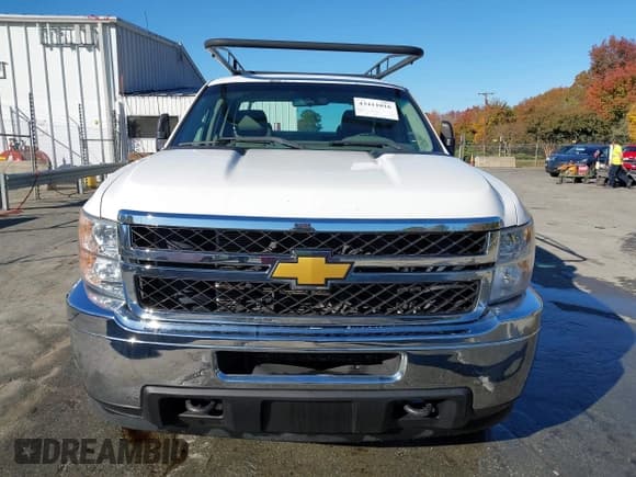 ✅ 2013 Chevrolet Silverado 2500HD Work Truck • VIN: 1GC2CVCG2DZ185563 • Lot: 43411016. Wystawiony na IAAI z przebiegiem 221 398 mil. Bezpłatny archiwum sprzedaży aukcyjnych z USA i szczegółowy raport historii pojazdu na DreamBid. Zdjęcie 12.
