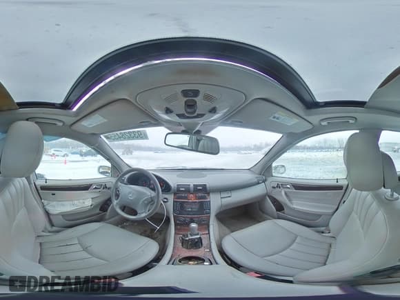 ✅ 2007 Mercedes-Benz C 280 Luxury • VIN: WDBRF92H87F917531 • Лот: 93328455. Опубликован ранее на Copart с пробегом 205 686 миль. Бесплатный доступ к архиву аукционных продаж из США и подробный отчёт об истории автомобиля на DreamBid. Изображение 14.