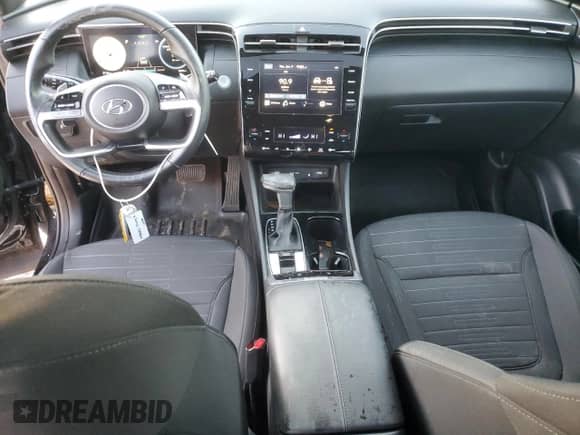2022 Hyundai Santa Cruz SEL Premium с VIN 5NTJDDAF8NH015716, выставлен на аукционе Copart как лот 87529445 с пробегом 18 194 миль миль и Списание • Salvage title. История ставок и продаж доступна на DreamBid. Изображение 8.