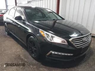✅ 2015 Hyundai Sonata SE • VIN: 5NPE24AF6FH017245 • Лот: 43510100. Опубликован ранее на IAAI с пробегом 144 234 миль. Бесплатный доступ к архиву аукционных продаж из США и подробный отчёт об истории автомобиля на DreamBid. Изображение 1.