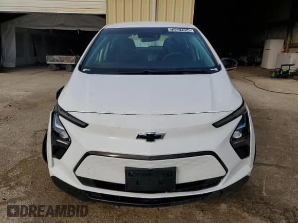 ✅ 2023 Chevrolet Bolt EV 1LT • VIN: 1G1FW6S0XP4157250 • Lot: 72521954. Wystawiony na Copart z przebiegiem 31 399 mil. Bezpłatny archiwum sprzedaży aukcyjnych z USA i szczegółowy raport historii pojazdu na DreamBid. Zdjęcie 5.