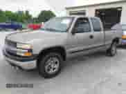 ✅ 2000 Chevrolet Silverado 1500 LS • VIN: 2GCEK19V6Y1387304 • Lot: 42312482. Wystawiony na IAAI z przebiegiem 279 382 mil mil. Skorzystaj z bezpłatnego archiwum sprzedaży aukcyjnych z USA i zobacz szczegółowy raport historii pojazdu na DreamBid. Zdjęcie 6.
