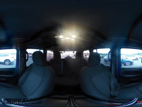 ✅ 2019 Jeep Wrangler Unlimited Sport S • VIN: 1C4HJXDN3KW547195 • Lot: 42321062. Wystawiony na IAAI z przebiegiem 86 990 mil. Bezpłatny archiwum sprzedaży aukcyjnych z USA i szczegółowy raport historii pojazdu na DreamBid. Zdjęcie 18.