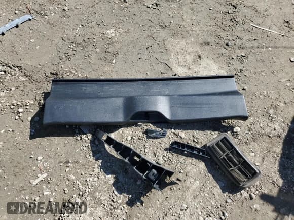 ✅ 2019 Dodge Charger Scat Pack • VIN: 2C3CDXGJ5KH588389 • Lot: 82578255. Listed on Copart with 51,123 mi. Free auction sales archive from the USA and detailed vehicle history report at DreamBid. Image 12.