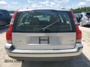 ✅ 2002 Volvo V70 • VIN: YV1SW61R722226447 • Lot: 62111995. Listed on Copart with 170,287 mi. Free auction sales archive from the USA and detailed vehicle history report at DreamBid. Image 6.