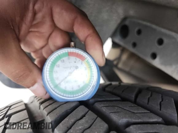 ✅ 2019 Chevrolet Colorado 2WD Work Truck • VIN: 1GCHSBEA1K1166910 • Лот: 42304854. Опубликован ранее на IAAI с пробегом 172 567 миль. Бесплатный доступ к архиву аукционных продаж из США и подробный отчёт об истории автомобиля на DreamBid. Изображение 1.