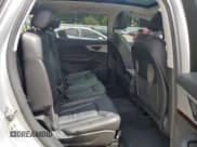 ✅ 2018 Audi Q7 Premium • VIN: WA1AHAF71JD041605 • Лот: 54475345. Опубликован ранее на Copart с пробегом 92 267 миль. Бесплатный доступ к архиву аукционных продаж из США и подробный отчёт об истории автомобиля на DreamBid. Изображение 10.