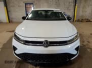 ✅ 2025 Volkswagen Jetta Sport • VIN: 3VWBX7BUXSM060023 • Лот: 89525275. Опубликован ранее на Copart с пробегом 10 423 миль. Бесплатный доступ к архиву аукционных продаж из США и подробный отчёт об истории автомобиля на DreamBid. Изображение 5.