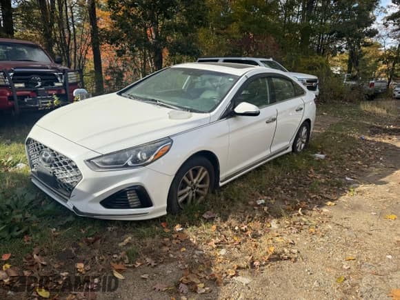 ✅ 2018 Hyundai Sonata SEL • VIN: 5NPE34AF4JH722518 • Lot: 92631335. Wystawiony na Copart z przebiegiem 87 465 mil. Bezpłatny archiwum sprzedaży aukcyjnych z USA i szczegółowy raport historii pojazdu na DreamBid. Zdjęcie 2.