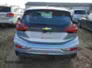 2017 Chevrolet Bolt EV Premier z VIN 1G1FX6S02H4178298, wystawiony jako Copart lot #82563903 z przebiegiem 56 444 mil mil oraz . Historia ofert i sprzedaży dostępna na DreamBid. Obrazek 6.