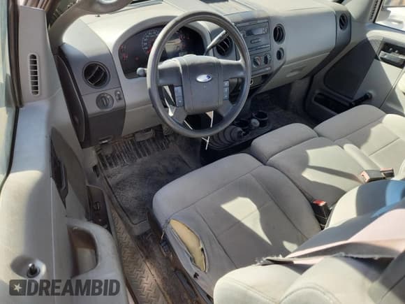 ✅ 2007 Ford F-150 XL • VIN: 1FTRF14W77NA72644 • Lot: 91816835. Listed on Copart with 141,071 mi. Free auction sales archive from the USA and detailed vehicle history report at DreamBid. Image 8.