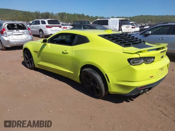✅ 2019 Chevrolet Camaro 2SS • VIN: 1G1FH1R70K0143647 • Lot: 43464515. Wystawiony na IAAI z przebiegiem 99 525 mil. Bezpłatny archiwum sprzedaży aukcyjnych z USA i szczegółowy raport historii pojazdu na DreamBid. Zdjęcie 3.