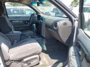 ✅ 2004 GMC Envoy SLT • VIN: 1GKET16S646135986 • Lot: 42420464. Listed on IAAI with 132,741 mi. Free auction sales archive from the USA and detailed vehicle history report at DreamBid. Image 5.