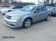 ✅ 2013 Dodge Avenger SE • VIN: 1C3CDZAB9DN566774 • Лот: 41681983. Опубликован ранее на IAAI с пробегом 145 618 миль. Бесплатный доступ к архиву аукционных продаж из США и подробный отчёт об истории автомобиля на DreamBid. Изображение 2.
