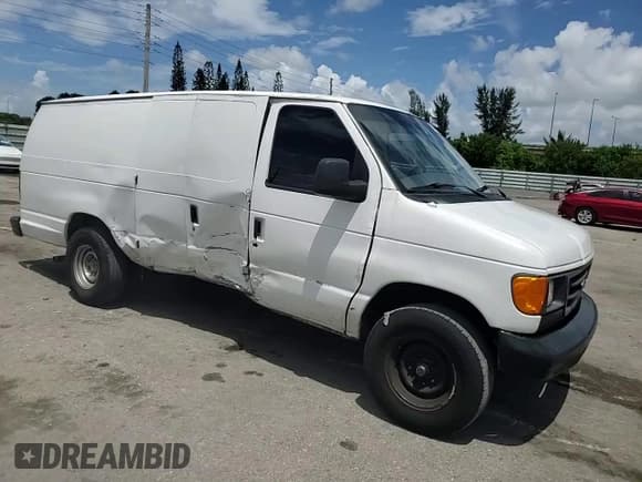 ✅ 2003 Ford Econoline Cargo Super • VIN: 1FTNS24L33HB79897 • Лот: 68431674. Опубликован ранее на Copart с пробегом 493 354 миль. Бесплатный доступ к архиву аукционных продаж из США и подробный отчёт об истории автомобиля на DreamBid. Изображение 12.