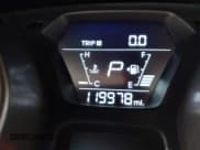 ✅ 2015 Hyundai Elantra SE • VIN: 5NPDH4AE4FH641031 • Lot: 42895403. Listed on IAAI with 119,978 mi. Free auction sales archive from the USA and detailed vehicle history report at DreamBid. Image 15.