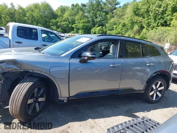 ✅ 2024 Honda Prologue Touring • VIN: 3GPKHXRJ2RS522462 • Lot: 42377417. Listed on IAAI with 12,351 mi. Free auction sales archive from the USA and detailed vehicle history report at DreamBid. Image 15.