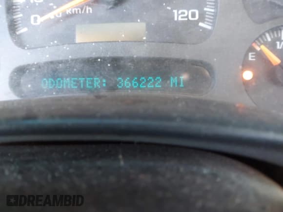 ✅ 2003 Chevrolet Suburban LS • VIN: 1GNFK16T93J211098 • Лот: 41494713. Опубликован ранее на IAAI с пробегом 366 222 миль. Бесплатный доступ к архиву аукционных продаж из США и подробный отчёт об истории автомобиля на DreamBid. Изображение 7.