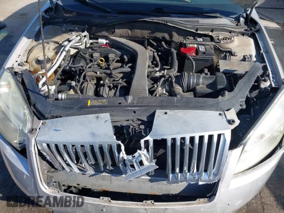 ✅ 2008 Mercury Milan • VIN: 3MEHM07Z58R633485 • Lot: 41764314. Listed on IAAI with 60,842 mi. Free auction sales archive from the USA and detailed vehicle history report at DreamBid. Image 10.