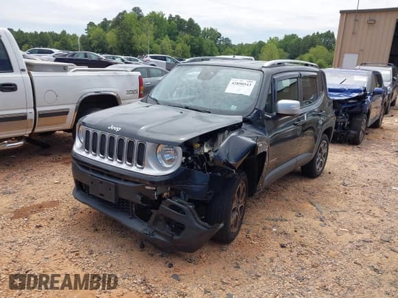 ✅ 2017 Jeep Renegade Limited • VIN: ZACCJBDB6HPE92122 • Lot: 42890543. Listed on IAAI with 112,974 mi. Free auction sales archive from the USA and detailed vehicle history report at DreamBid. Image 2.
