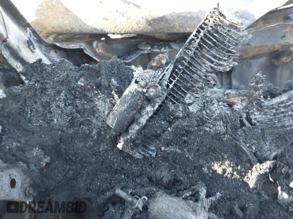 ✅ 2016 Kia Soul + • VIN: KNDJX3A59G7868561 • Lot: 43576954. Wystawiony na IAAI z przebiegiem Nie podano. Bezpłatny archiwum sprzedaży aukcyjnych z USA i szczegółowy raport historii pojazdu na DreamBid. Zdjęcie 7.