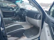 ✅ 2004 Toyota 4Runner SR5 • VIN: JTEBU14R348025246 • Lot: 43802063. Listed on IAAI with 136,963 mi. Free auction sales archive from the USA and detailed vehicle history report at DreamBid. Image 5.