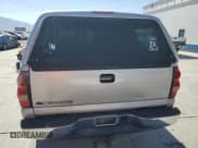 ✅ 2006 Chevrolet Silverado 1500 LT1 • VIN: 1GCEK19B56E157609 • Лот: 73546514. Опубликован ранее на Copart с пробегом 98 055 миль. Бесплатный доступ к архиву аукционных продаж из США и подробный отчёт об истории автомобиля на DreamBid. Изображение 6.