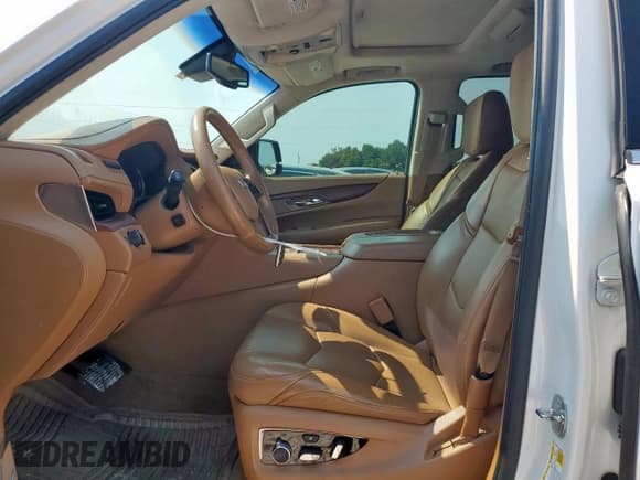 ✅ 2016 Cadillac Escalade ESV Platinum • VIN: 1GYS3KKJ1GR285387 • Lot: 68116315. Wystawiony na Copart z przebiegiem 131 000 mil. Bezpłatny archiwum sprzedaży aukcyjnych z USA i szczegółowy raport historii pojazdu na DreamBid. Zdjęcie 7.