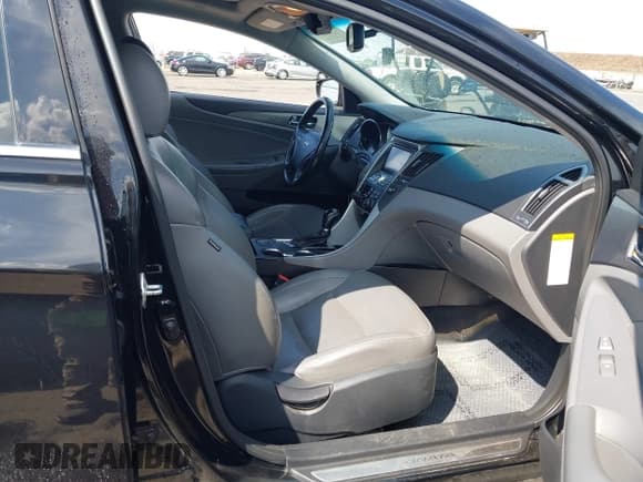 ✅ 2013 Hyundai Sonata • VIN: KMHEC4A49DA069478 • Lot: 43094098. Listed on IAAI with 139,346 mi. Free auction sales archive from the USA and detailed vehicle history report at DreamBid. Image 5.