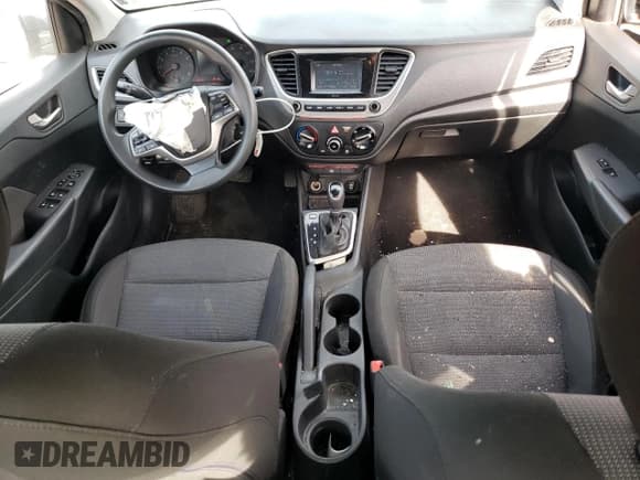 ✅ 2018 Hyundai Accent SE • VIN: 3KPC24A34JE018288 • Лот: 53594134. Опубликован ранее на Copart с пробегом 126 090 миль. Бесплатный доступ к архиву аукционных продаж из США и подробный отчёт об истории автомобиля на DreamBid. Изображение 8.