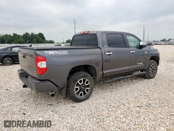 ✅ 2016 Toyota Tundra Limited • VIN: 5TFHY5F13GX535057 • Lot: 56819565. Listed on Copart with 84,880 mi. Free auction sales archive from the USA and detailed vehicle history report at DreamBid. Image 3.