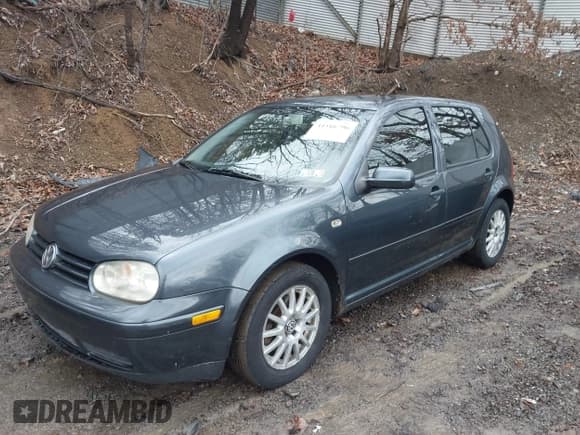 ✅ 2006 Volkswagen Golf GLS • VIN: 9BWGL61J164006090 • Lot: 41516796. Listed on IAAI with 140,935 mi. Free auction sales archive from the USA and detailed vehicle history report at DreamBid. Image 2.