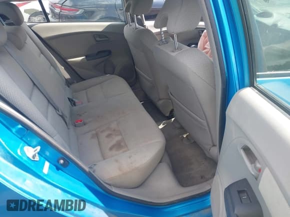 ✅ 2010 Honda Insight EX • VIN: JHMZE2H73AS039062 • Lot: 42443656. Listed on IAAI with 169,471 mi. Free auction sales archive from the USA and detailed vehicle history report at DreamBid. Image 8.