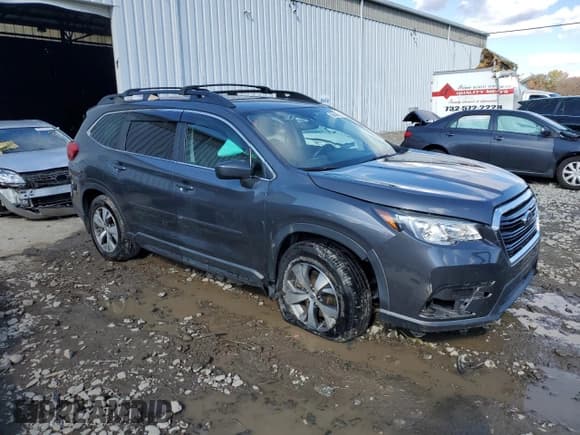 ✅ 2019 Subaru Ascent Premium • VIN: 4S4WMACD1K3427056 • Lot: 89436765. Listed on Copart with 92,425 mi. Free auction sales archive from the USA and detailed vehicle history report at DreamBid. Image 4.