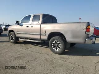 ✅ 2002 Toyota Tundra SR5 • VIN: 5TBRN34182S269157 • Lot: 90070645. Listed on Copart with 245,574 mi. Free auction sales archive from the USA and detailed vehicle history report at DreamBid. Image 2.
