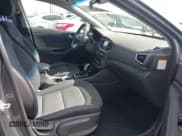 ✅ 2019 Hyundai Ioniq Blue • VIN: KMHC65LCXKU125030 • Lot: 41912501. Wystawiony na IAAI z przebiegiem 135 764 mil. Bezpłatny archiwum sprzedaży aukcyjnych z USA i szczegółowy raport historii pojazdu na DreamBid. Zdjęcie 5.