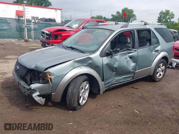 ✅ 2006 Ford Freestyle SEL • VIN: 1FMDK05106GA24551 • Лот: 42515995. Опубликован ранее на IAAI с пробегом 183 774 миль. Бесплатный доступ к архиву аукционных продаж из США и подробный отчёт об истории автомобиля на DreamBid. Изображение 19.