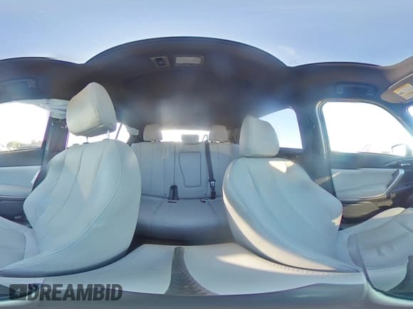 ✅ 2022 Mitsubishi Eclipse Cross SE • VIN: JA4ATWAA2NZ054080 • Lot: 70543675. Wystawiony na Copart z przebiegiem 58 617 mil. Bezpłatny archiwum sprzedaży aukcyjnych z USA i szczegółowy raport historii pojazdu na DreamBid. Zdjęcie 14.