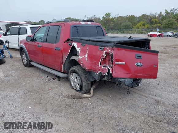 ✅ 2010 Ford Explorer Sport Trac XLT • VIN: 1FMEU5BE4AUA36831 • Лот: 43757652. Опубликован ранее на IAAI с пробегом 214 048 миль. Бесплатный доступ к архиву аукционных продаж из США и подробный отчёт об истории автомобиля на DreamBid. Изображение 6.