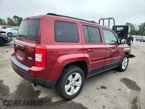 ✅ 2017 Jeep Patriot High Altitude • VIN: 1C4NJRFB1HD168606 • Lot: 69644895. Wystawiony na Copart z przebiegiem 93 752 mil. Bezpłatny archiwum sprzedaży aukcyjnych z USA i szczegółowy raport historii pojazdu na DreamBid. Zdjęcie 3.