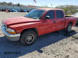 ✅ 2000 Dodge Dakota Sport • VIN: 1B7GL2AX0YS727510 • Lot: 50072675. Wystawiony na Copart z przebiegiem 303 427 mil. Bezpłatny archiwum sprzedaży aukcyjnych z USA i szczegółowy raport historii pojazdu na DreamBid. Zdjęcie 1.