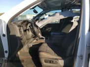 ✅ 2020 Chevrolet Silverado 1500 LT Trail Boss • VIN: 3GCPYFED5LG319559 • Lot: 90720855. Wystawiony na Copart z przebiegiem 95 214 mil. Bezpłatny archiwum sprzedaży aukcyjnych z USA i szczegółowy raport historii pojazdu na DreamBid. Zdjęcie 7.